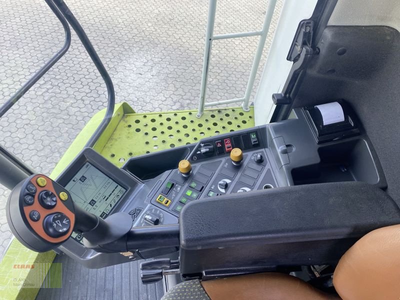 Mähdrescher des Typs CLAAS LEXION 570 + V750 + TW, Gebrauchtmaschine in Vohburg (Bild 12)