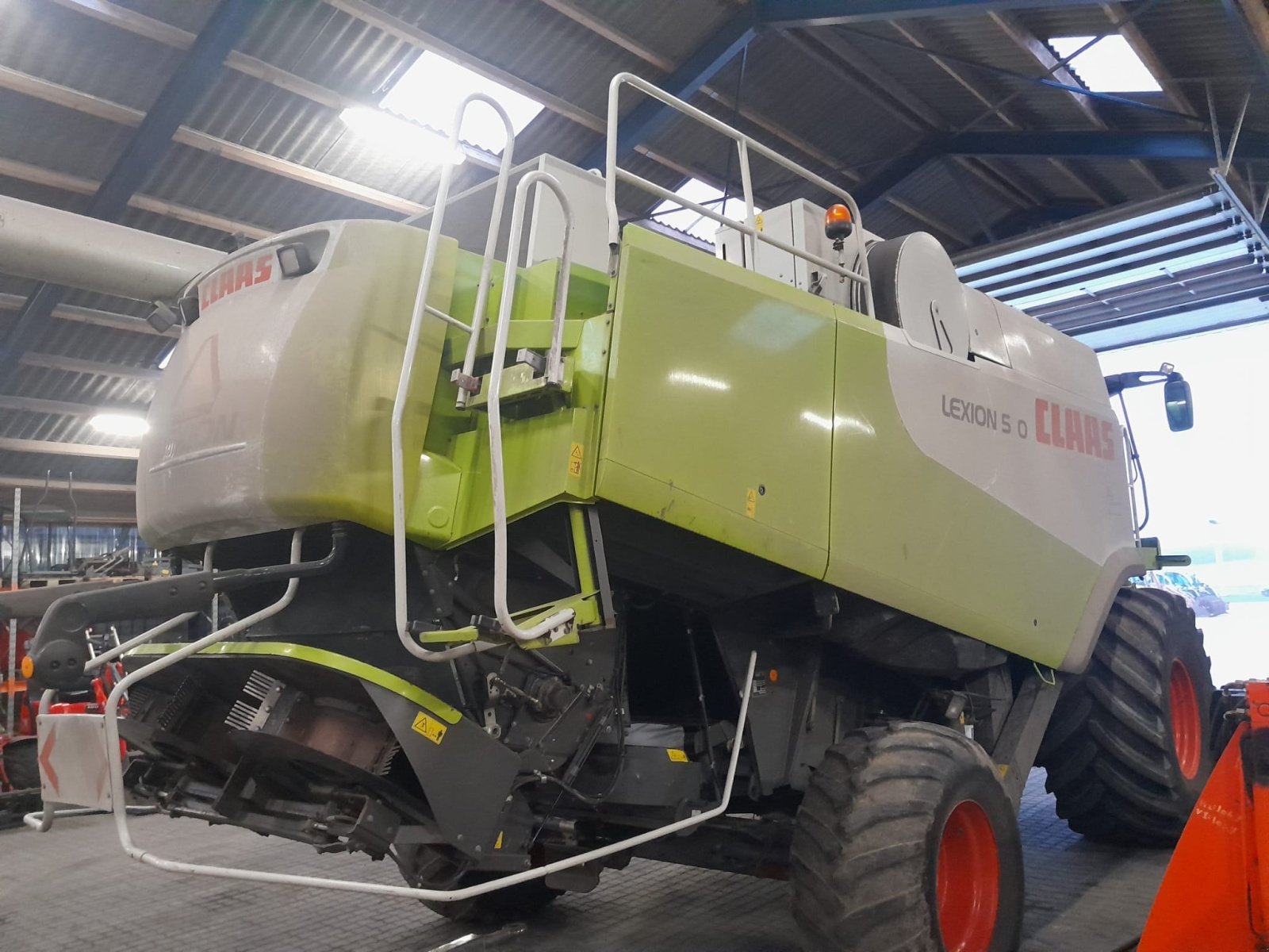 Mähdrescher van het type CLAAS LEXION 570, Gebrauchtmaschine in Thisted (Foto 5)