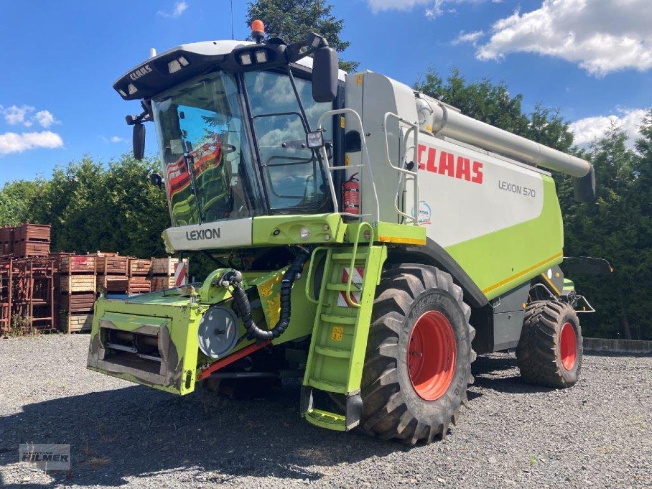 Mähdrescher des Typs CLAAS Lexion 570, Gebrauchtmaschine in Moringen (Bild 1)