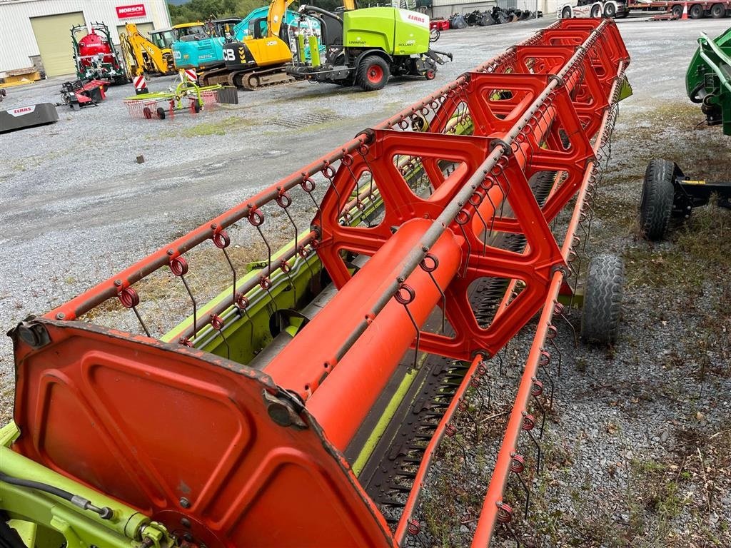 Mähdrescher des Typs CLAAS LEXION 580 CLAAS C750 Auto Contour skærebord., Gebrauchtmaschine in Kolding (Bild 23)