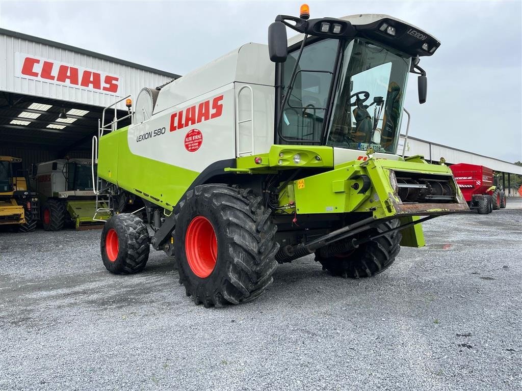 Mähdrescher des Typs CLAAS LEXION 580 CLAAS C750 Auto Contour skærebord., Gebrauchtmaschine in Kolding (Bild 2)