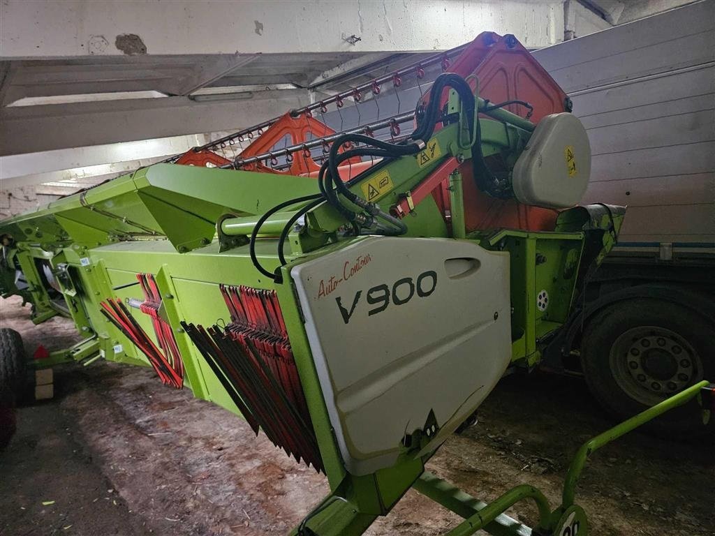 Mähdrescher des Typs CLAAS Lexion 580 TT  Vario TT med Vario 900 AutoContour skærebord., Gebrauchtmaschine in Kolding (Bild 12)