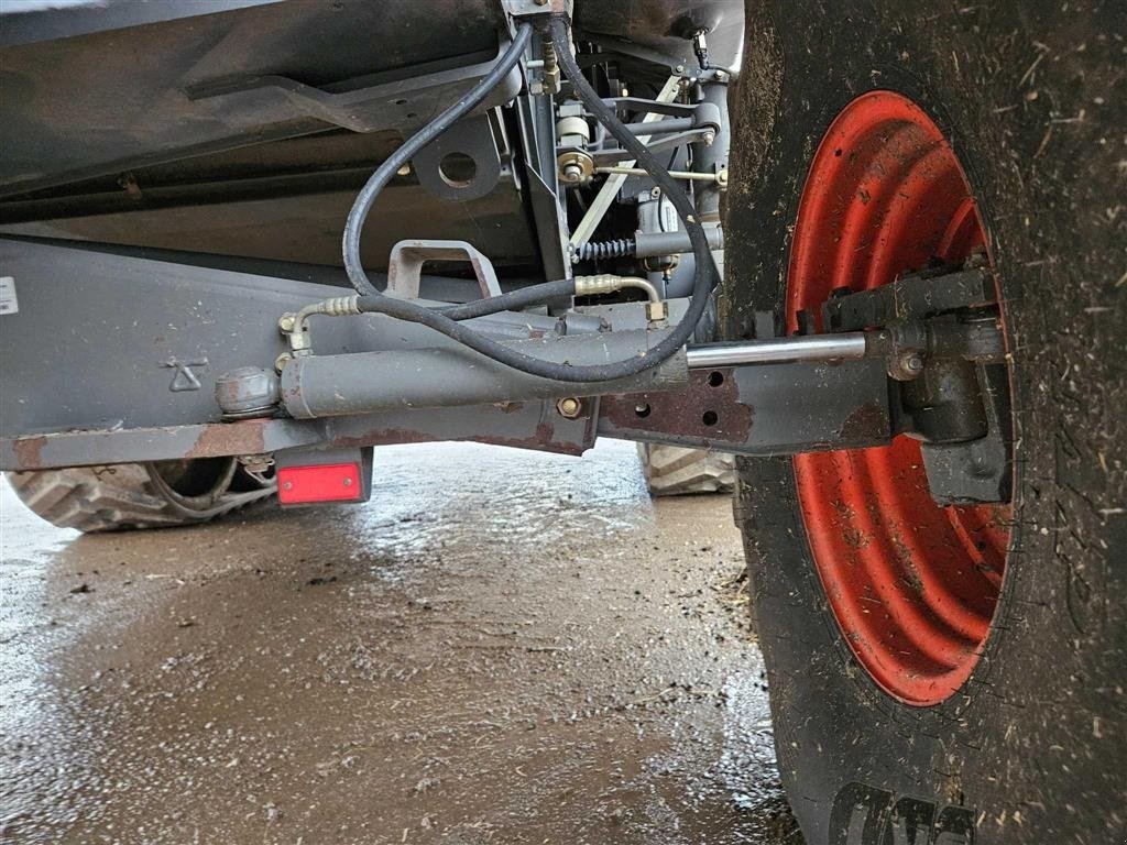 Mähdrescher des Typs CLAAS Lexion 580 TT  Vario TT med Vario 900 AutoContour skærebord., Gebrauchtmaschine in Kolding (Bild 19)