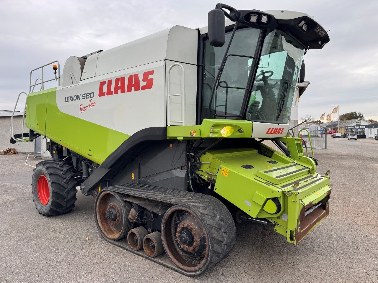 Mähdrescher of the type CLAAS LEXION 580 TT, Gebrauchtmaschine in Brønderslev (Picture 1)