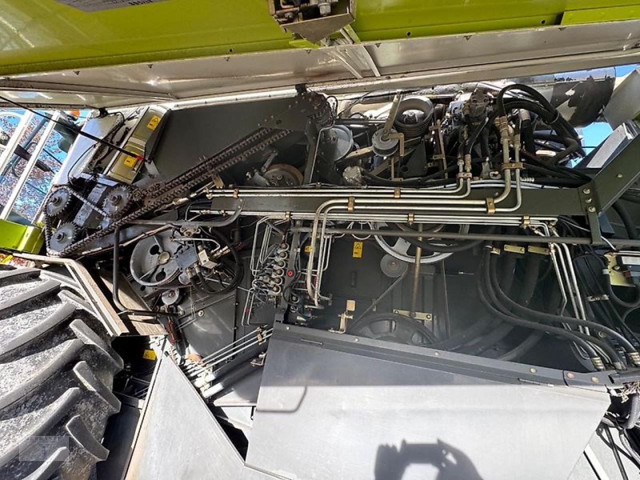 Mähdrescher tip CLAAS Lexion 600 + SW V900 + Anhänger, Gebrauchtmaschine in Pragsdorf (Poză 8)