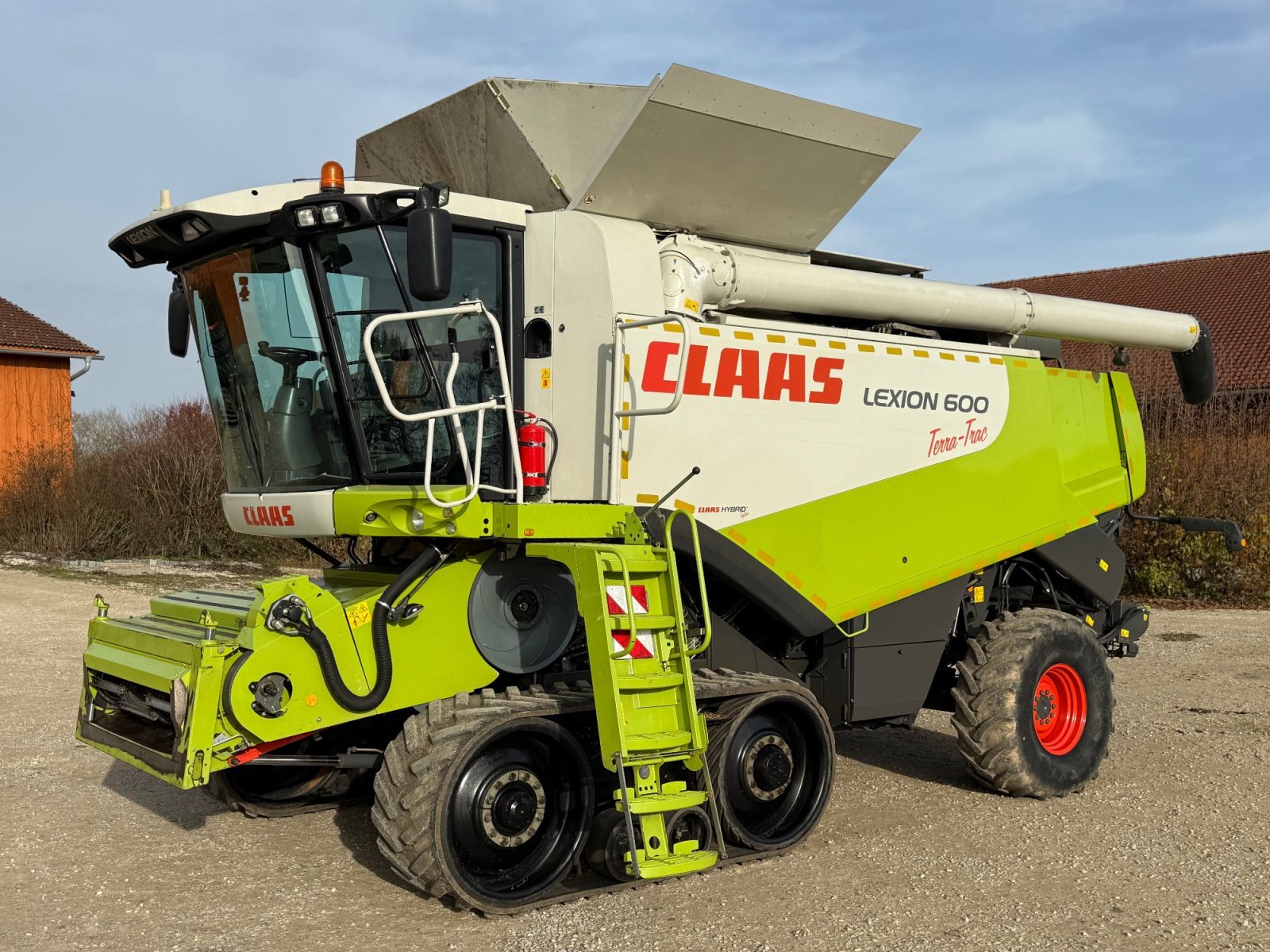 Mähdrescher van het type CLAAS Lexion 600 TT, Gebrauchtmaschine in Hemau (Foto 1)