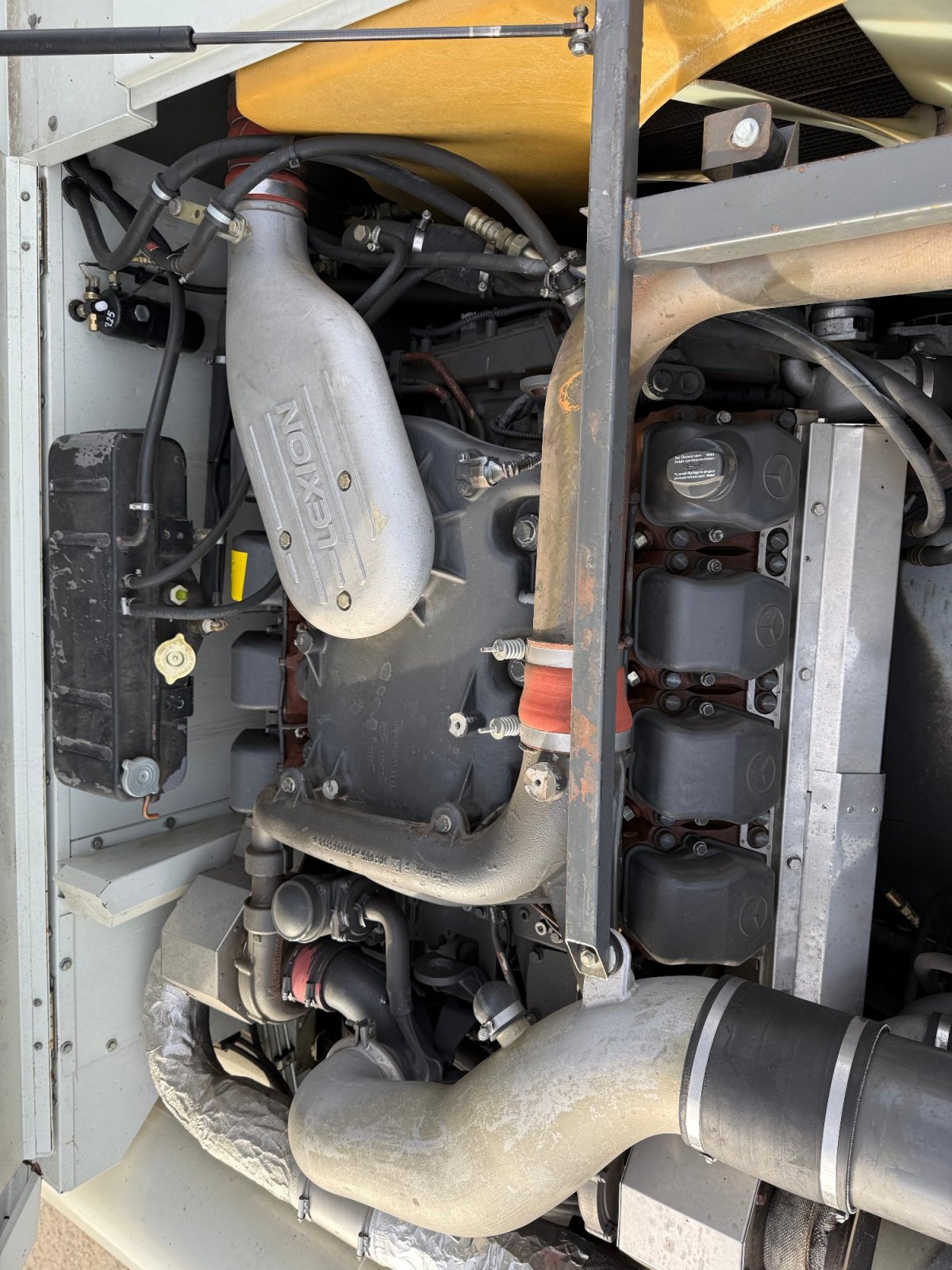 Mähdrescher van het type CLAAS Lexion 600 TT, Gebrauchtmaschine in Hemau (Foto 24)