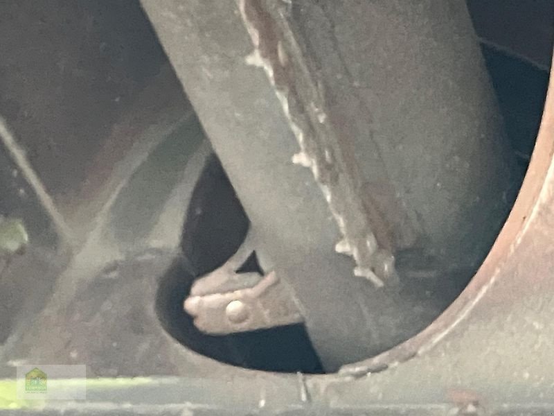 Mähdrescher van het type CLAAS Lexion 600, Gebrauchtmaschine in Salsitz (Foto 31)