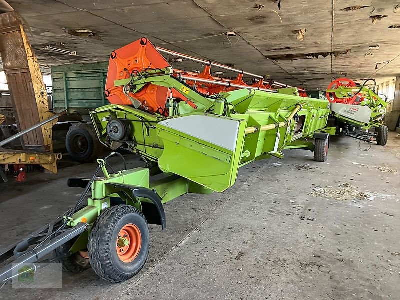 Mähdrescher van het type CLAAS Lexion 600, Gebrauchtmaschine in Salsitz (Foto 13)