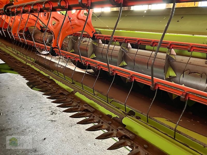 Mähdrescher van het type CLAAS Lexion 600, Gebrauchtmaschine in Salsitz (Foto 21)