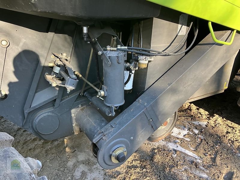 Mähdrescher van het type CLAAS Lexion 600, Gebrauchtmaschine in Salsitz (Foto 7)