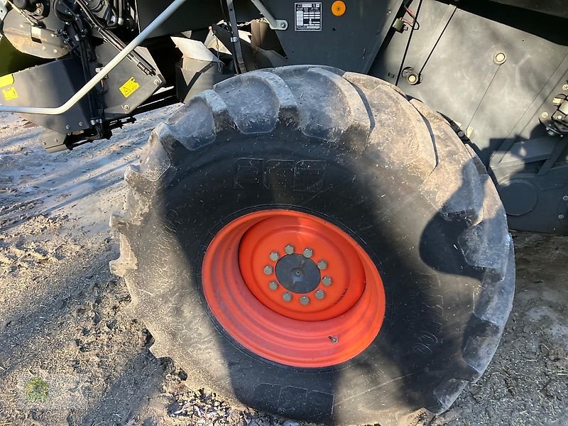 Mähdrescher van het type CLAAS Lexion 600, Gebrauchtmaschine in Salsitz (Foto 23)