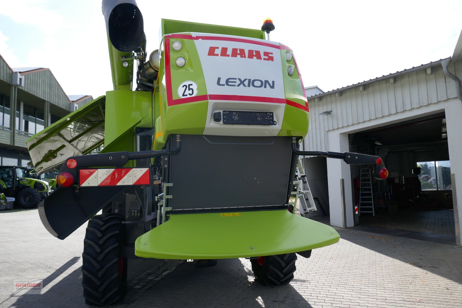 Mähdrescher des Typs CLAAS Lexion 620 inkl. SW V600 mit Rapsausrüstung, Gebrauchtmaschine in Dorfen (Bild 4)