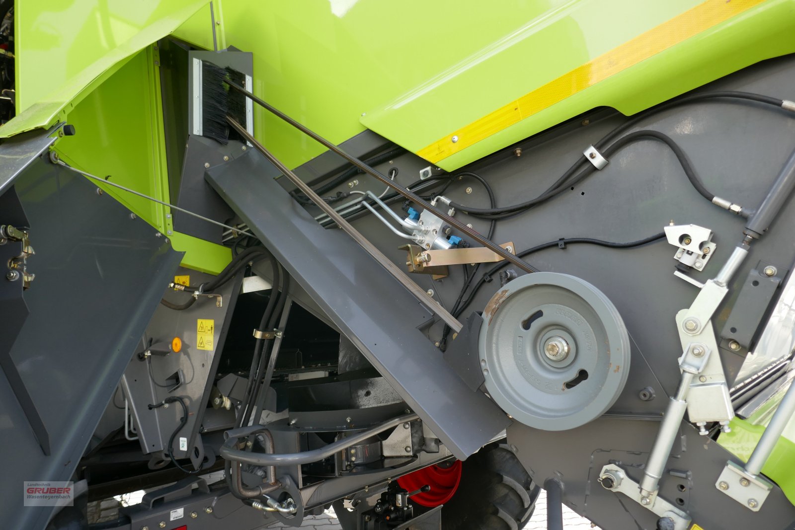 Mähdrescher des Typs CLAAS Lexion 620 inkl. SW V600 mit Rapsausrüstung, Gebrauchtmaschine in Dorfen (Bild 5)