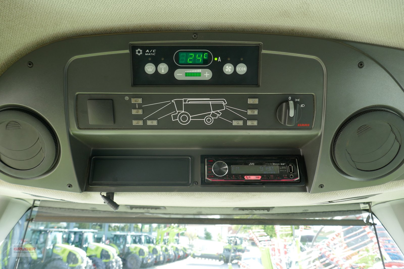 Mähdrescher des Typs CLAAS Lexion 620 inkl. SW V600 mit Rapsausrüstung, Gebrauchtmaschine in Dorfen (Bild 22)