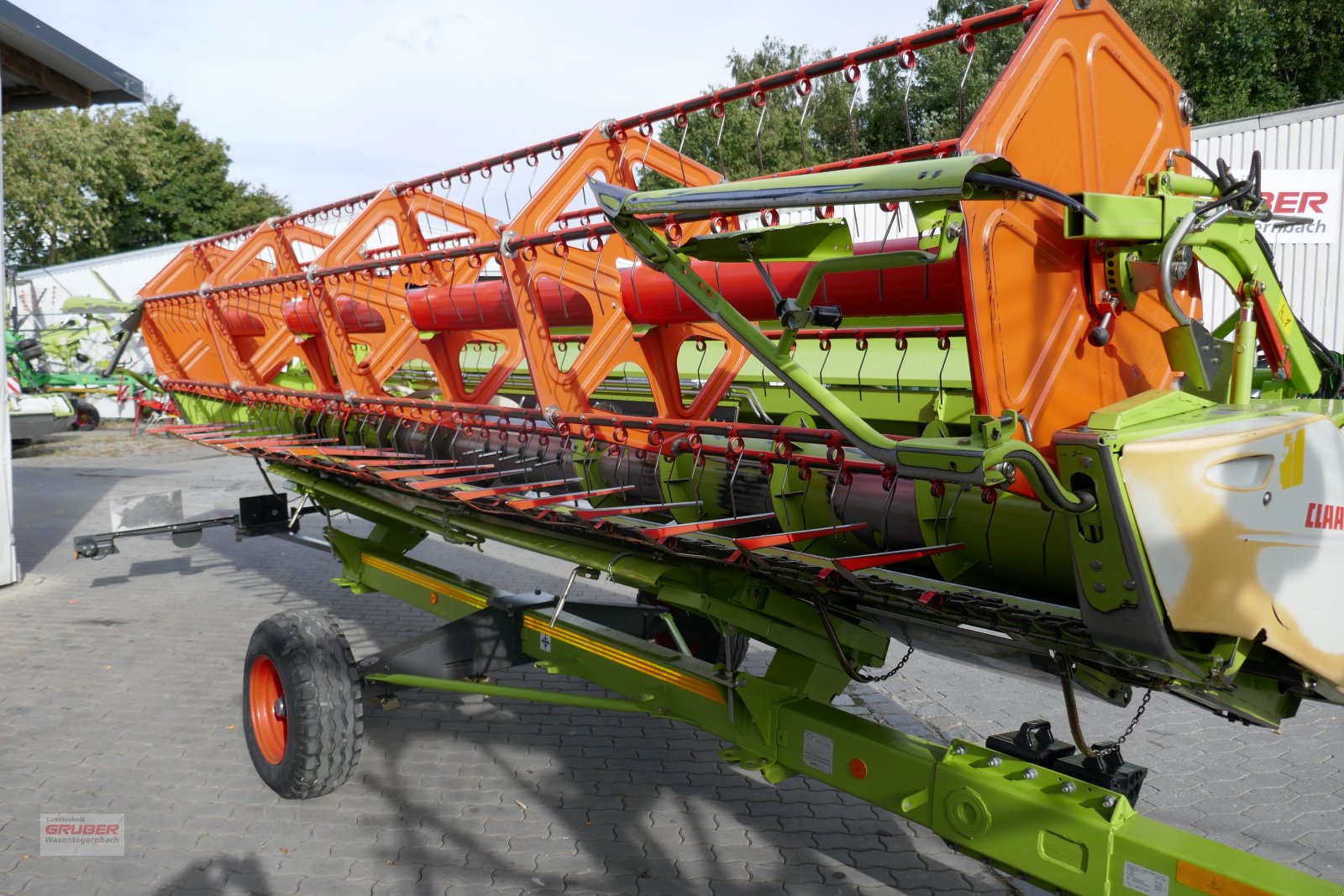 Mähdrescher des Typs CLAAS Lexion 620 inkl. SW V600 mit Rapsausrüstung, Gebrauchtmaschine in Dorfen (Bild 24)