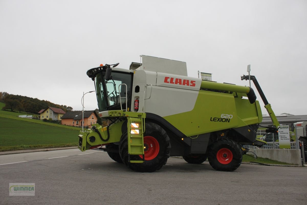 Mähdrescher des Typs CLAAS Lexion 620 (Stage IIIb), Gebrauchtmaschine in Kematen (Bild 3)