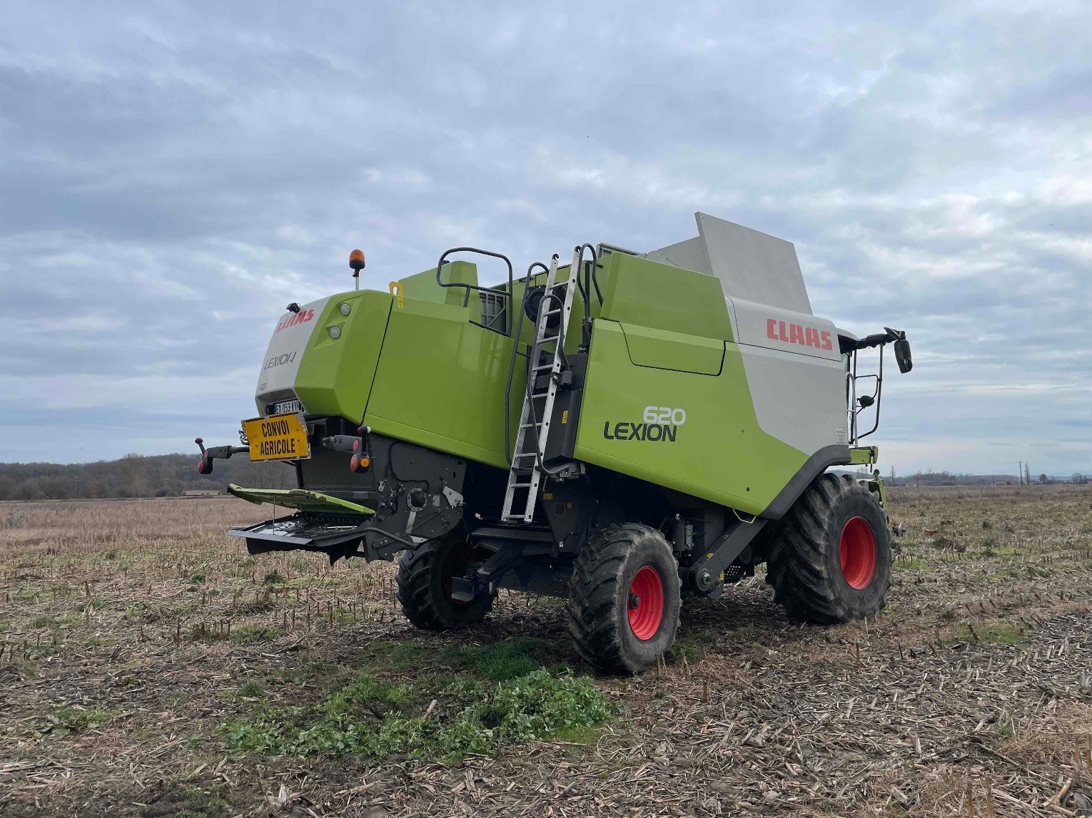 Mähdrescher del tipo CLAAS LEXION 620 T4, Gebrauchtmaschine In ORLEIX (Immagine 5)