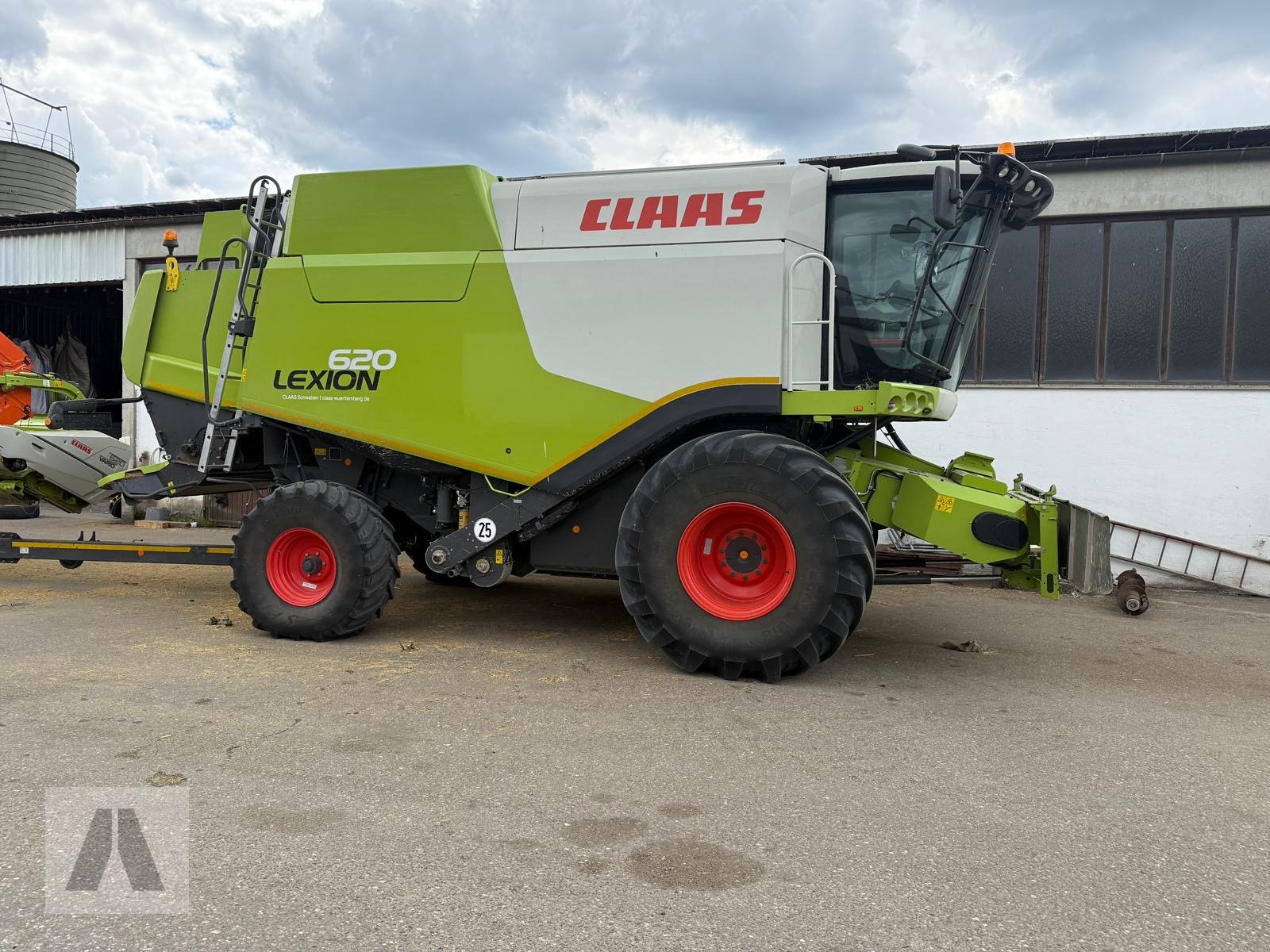 Mähdrescher of the type CLAAS Lexion 620, Gebrauchtmaschine in Langweid am Lech (Picture 5)
