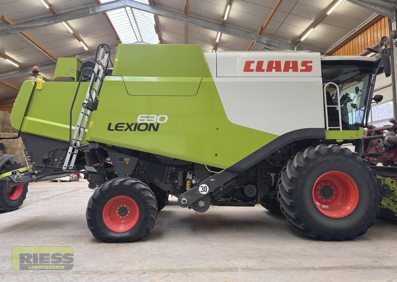 Mähdrescher des Typs CLAAS LEXION 630 MONTANA T4, Gebrauchtmaschine in Homberg/Ohm - Maulbach (Bild 11)
