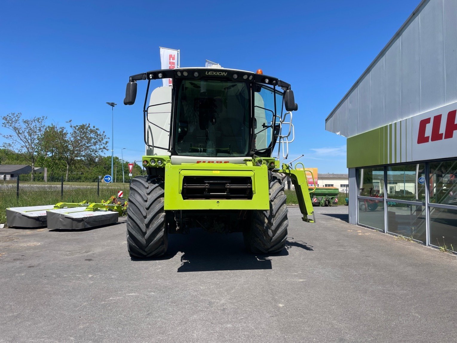 Mähdrescher des Typs CLAAS LEXION 630 MONTANA, Gebrauchtmaschine in SAINT GAUDENS (Bild 2)