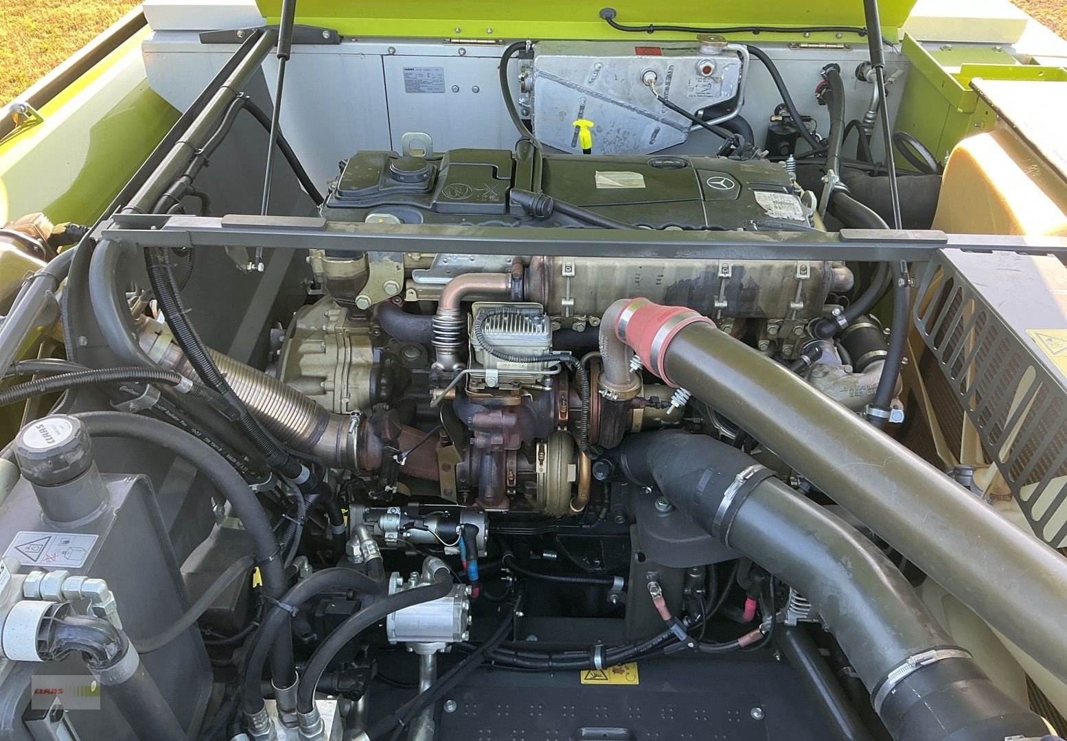 Mähdrescher del tipo CLAAS Lexion 630 Montana, Gebrauchtmaschine In Tuningen (Immagine 9)