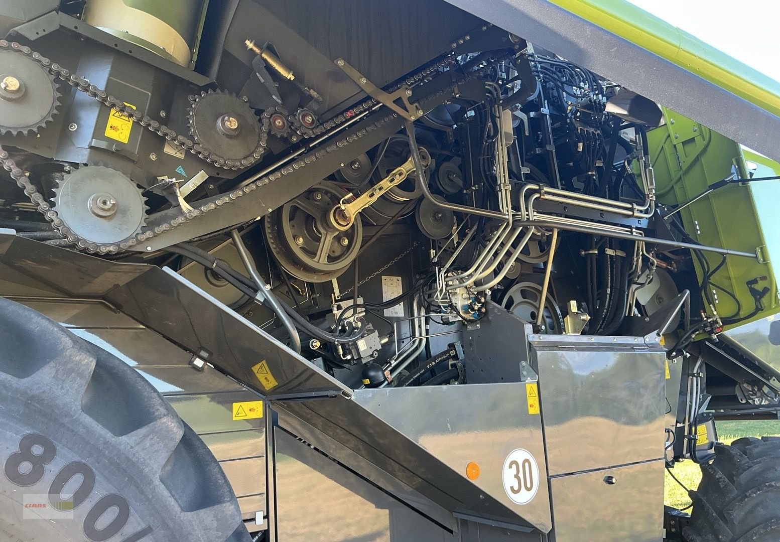 Mähdrescher del tipo CLAAS Lexion 630 Montana, Gebrauchtmaschine In Tuningen (Immagine 20)