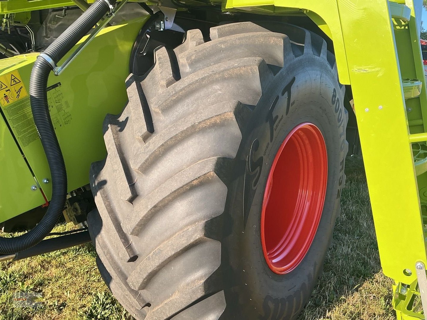 Mähdrescher del tipo CLAAS Lexion 630 Montana, Gebrauchtmaschine In Tuningen (Immagine 28)