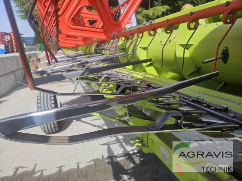 Mähdrescher van het type CLAAS LEXION 630, Gebrauchtmaschine in Salzkotten (Foto 10)