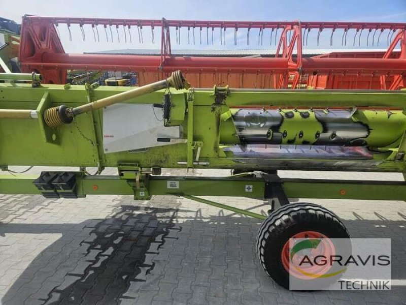 Mähdrescher van het type CLAAS LEXION 630, Gebrauchtmaschine in Salzkotten (Foto 7)