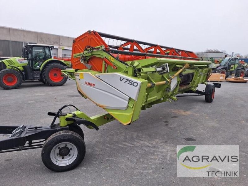 Mähdrescher del tipo CLAAS LEXION 630, Gebrauchtmaschine en Warburg (Imagen 17)