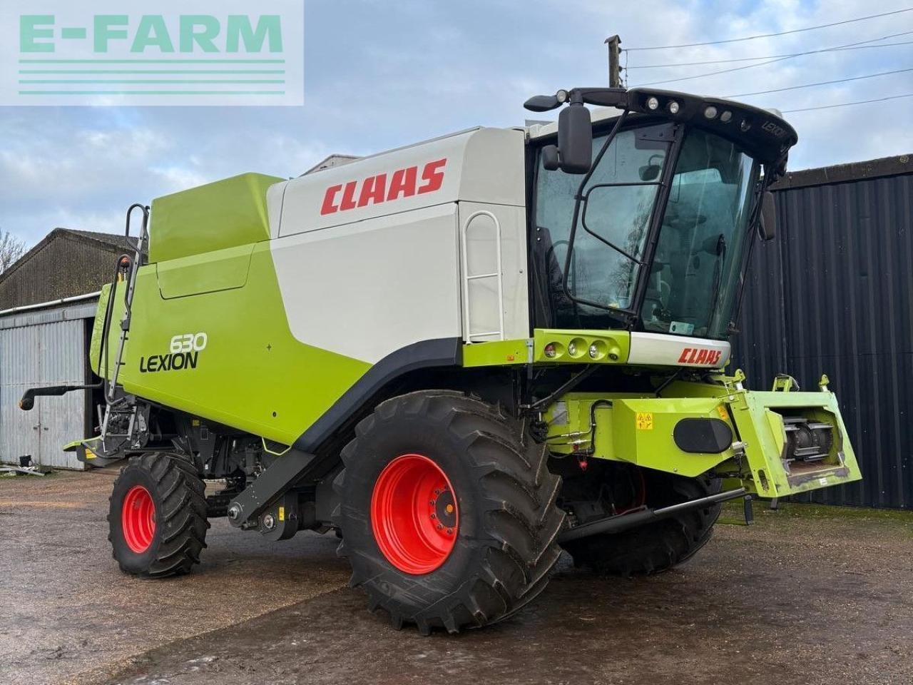 Mähdrescher типа CLAAS LEXION 630, Gebrauchtmaschine в SUFFOLK (Фотография 4)