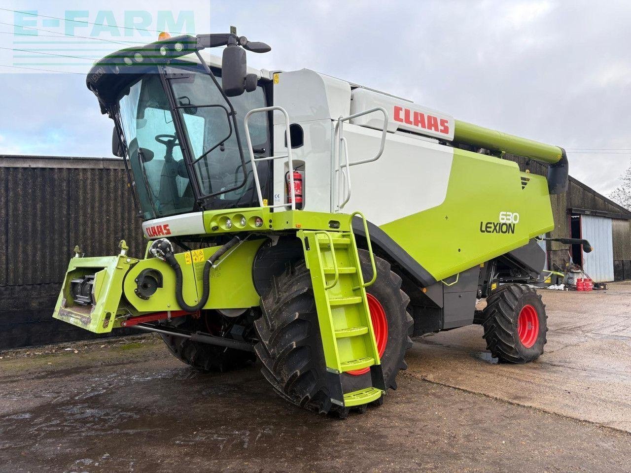 Mähdrescher типа CLAAS LEXION 630, Gebrauchtmaschine в SUFFOLK (Фотография 9)