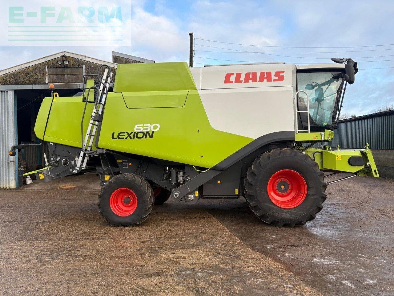 Mähdrescher типа CLAAS LEXION 630, Gebrauchtmaschine в SUFFOLK (Фотография 16)