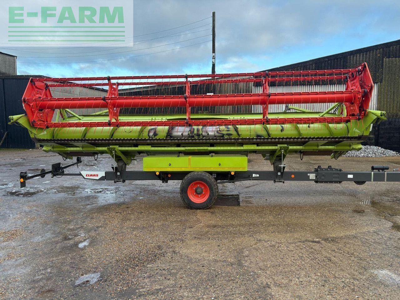 Mähdrescher типа CLAAS LEXION 630, Gebrauchtmaschine в SUFFOLK (Фотография 25)