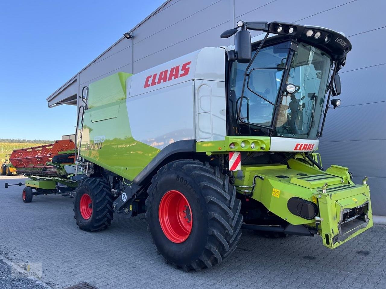 Mähdrescher des Typs CLAAS Lexion 630, Gebrauchtmaschine in Neuhof - Dorfborn (Bild 1)