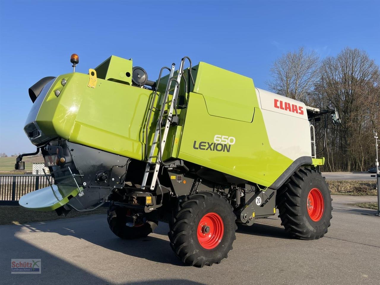Mähdrescher tip CLAAS Lexion 650 3D GPS S7, Gebrauchtmaschine in Schierling (Poză 8)
