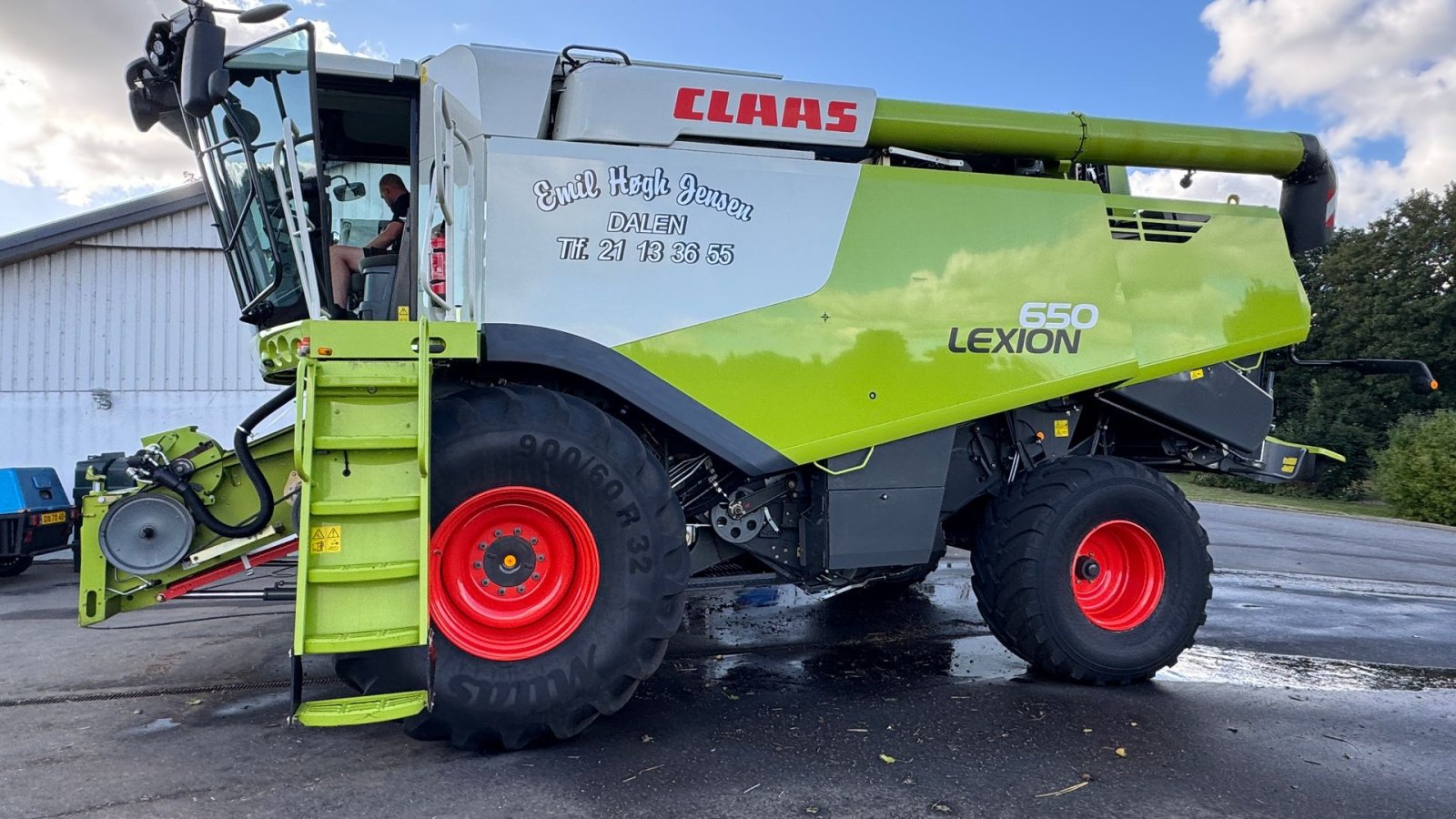 Mähdrescher typu CLAAS LEXION 650 KUN 890 TIMER OG V770 SKÆREBORD!, Gebrauchtmaschine v Nørager (Obrázek 3)
