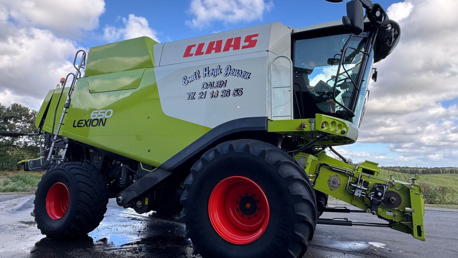 Mähdrescher typu CLAAS LEXION 650 KUN 890 TIMER OG V770 SKÆREBORD!, Gebrauchtmaschine v Nørager (Obrázek 9)