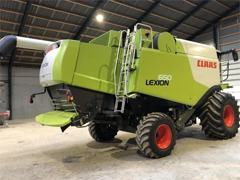 Mähdrescher of the type CLAAS LEXION 650, Gebrauchtmaschine in Hinnerup (Picture 3)