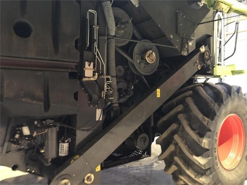 Mähdrescher of the type CLAAS LEXION 650, Gebrauchtmaschine in Hinnerup (Picture 5)