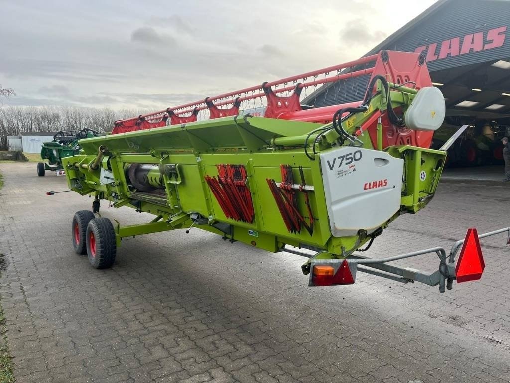 Mähdrescher of the type CLAAS Lexion 650, Gebrauchtmaschine in Vinderup (Picture 10)