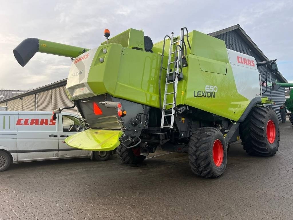 Mähdrescher of the type CLAAS Lexion 650, Gebrauchtmaschine in Vinderup (Picture 4)