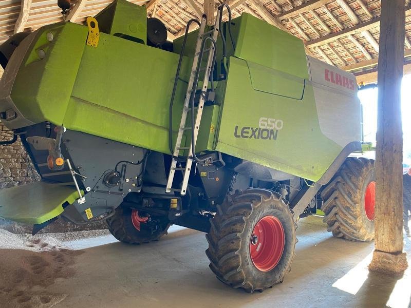 Mähdrescher des Typs CLAAS LEXION 650, Gebrauchtmaschine in VERDUN (Bild 2)