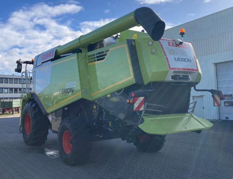 Mähdrescher typu CLAAS LEXION 650, Gebrauchtmaschine v Hockenheim (Obrázek 3)