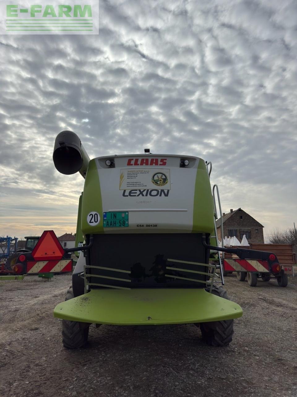 Mähdrescher of the type CLAAS Lexion 650, Gebrauchtmaschine in NOVI KARLOVCI (Picture 5)