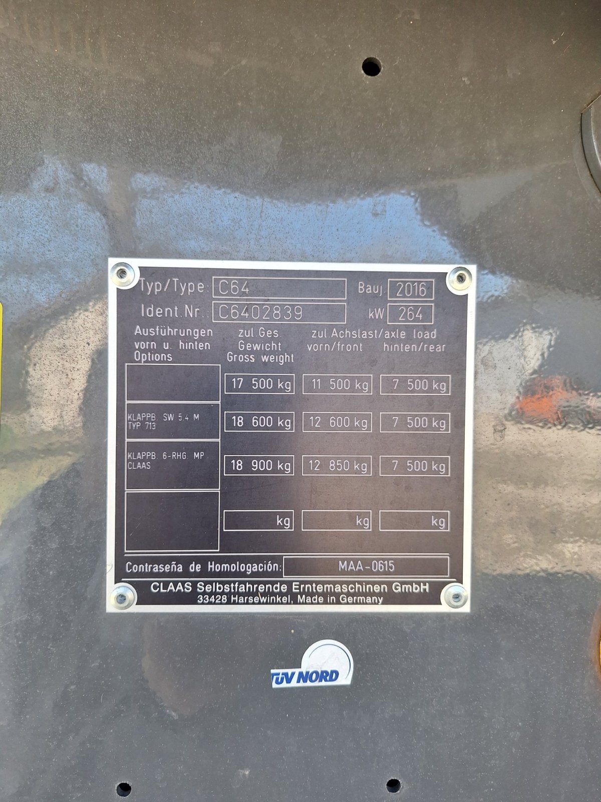 Mähdrescher of the type CLAAS Lexion 650, Gebrauchtmaschine in Karlsfeld (Picture 3)