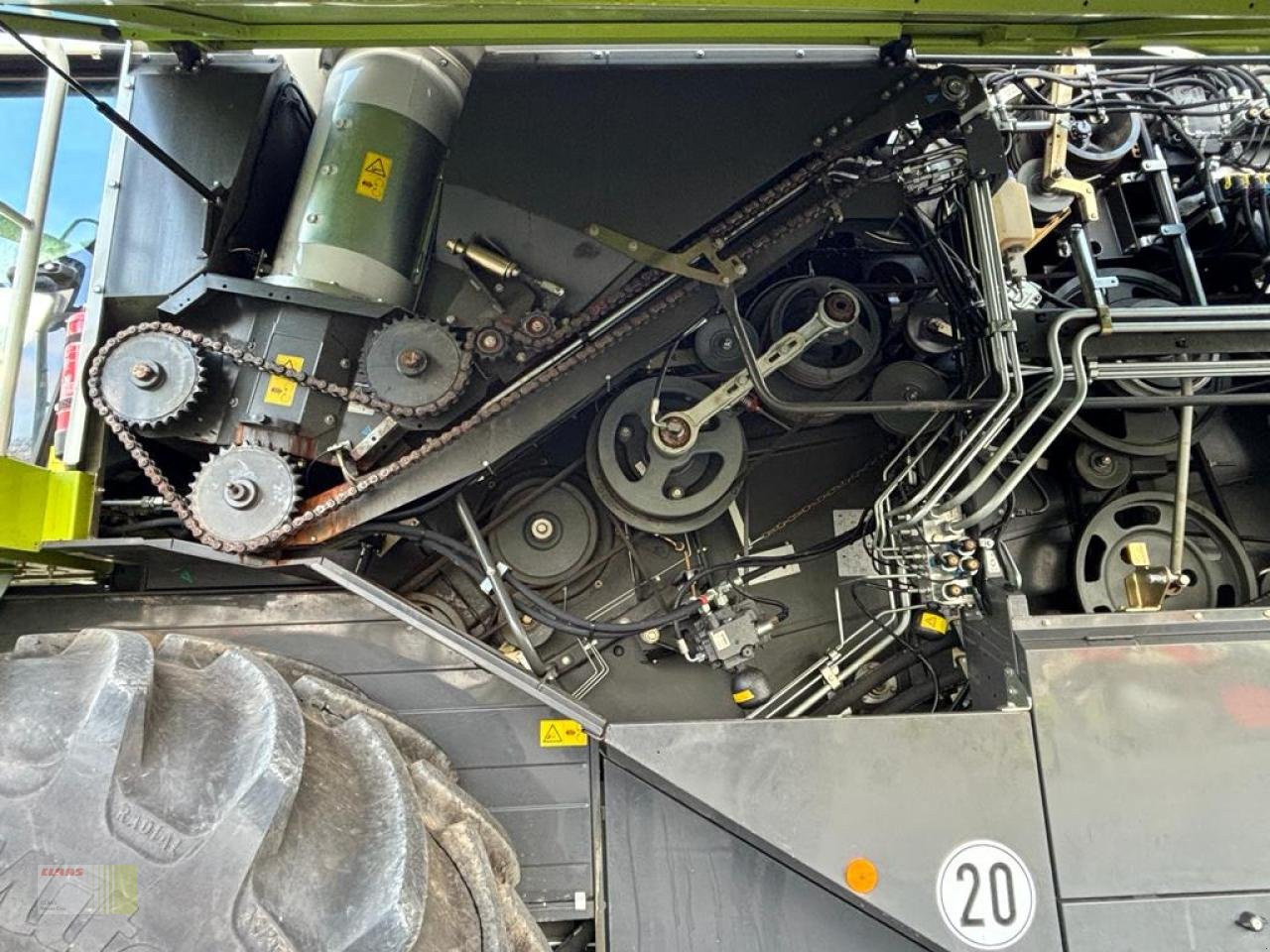 Mähdrescher des Typs CLAAS LEXION 660 mit SW V 770 AC u. SW-Wagen, 30 km/h, Quantimeter, nur 628 h !, Gebrauchtmaschine in Neerstedt (Bild 11)