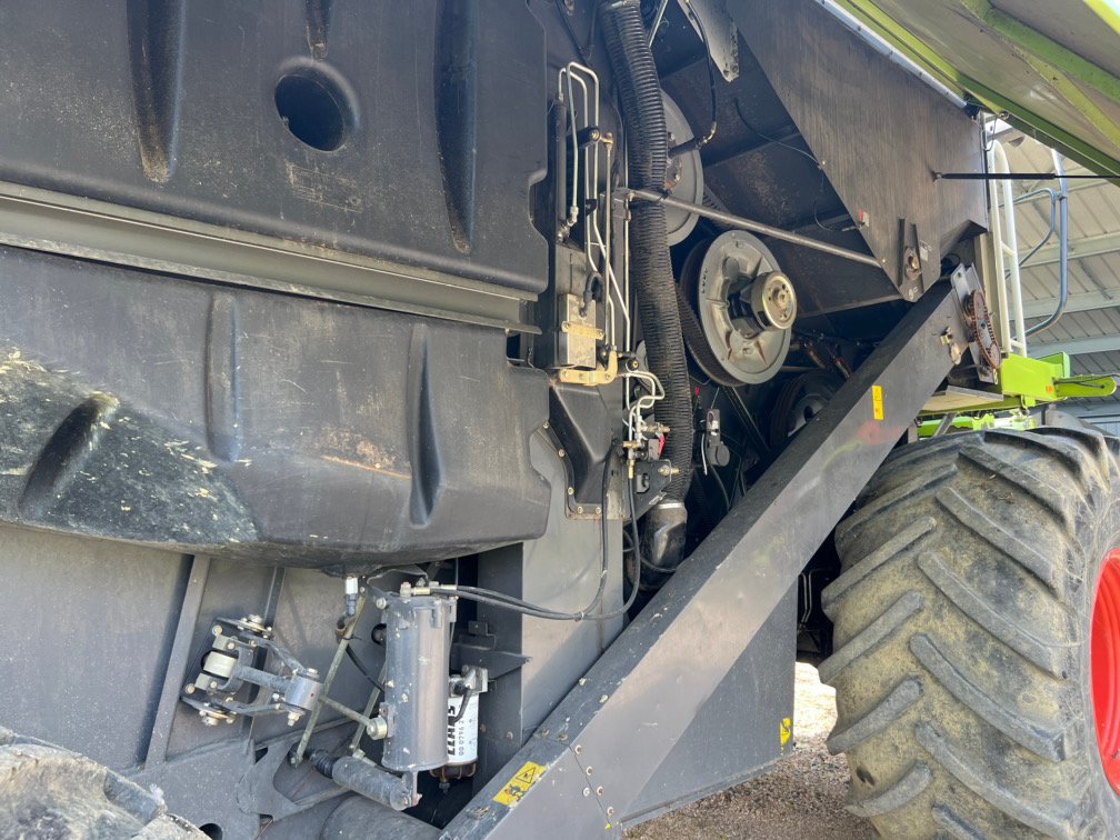 Mähdrescher типа CLAAS LEXION 660 T3, Gebrauchtmaschine в L'Isle-en-Dodon (Фотография 8)