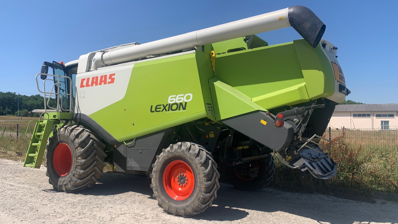 Mähdrescher typu CLAAS LEXION 660 T3, Gebrauchtmaschine v L'Isle-en-Dodon (Obrázek 9)